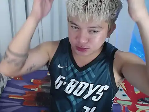 Fuckboii intown online show from November 2025 04:32:02 PM