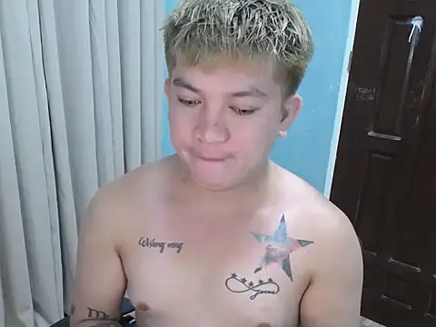 Fuckboii intown online show from December 2025 09:22:02 AM