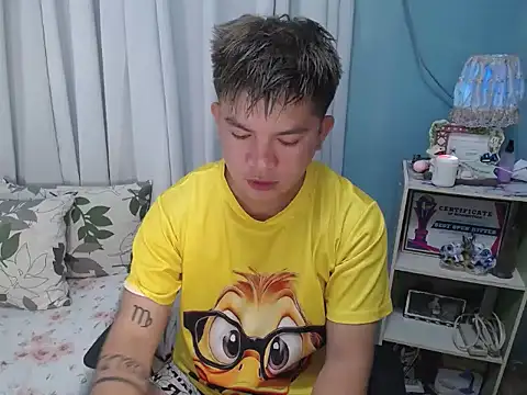 Fuckboii intown online show from December 2025 01:45:01 AM