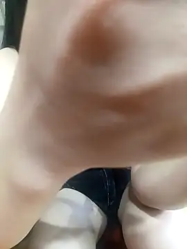 MinhChauXXX19 online show from November 2025 08:07:02 AM