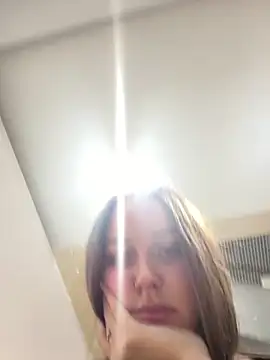 ElliRose online show from October 2025 05:29:01 AM