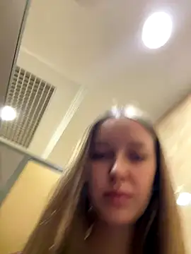 ElliRose online show from November 2025 04:50:02 AM