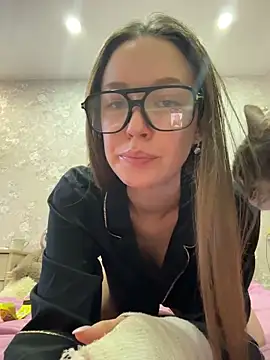 ElliRose online show from November 2025 07:41:02 AM