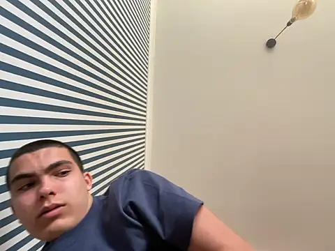 cumman789860 online show from April 2026 02:10:01 PM