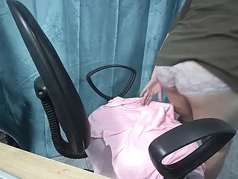 Snapshot of _Sara_768 chatting on March 2026 09:38:02 AM Sara 768 online show from March 2026 09:38:02 AM