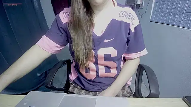  Sara 768 online show from October 2025 07:58:01 PM