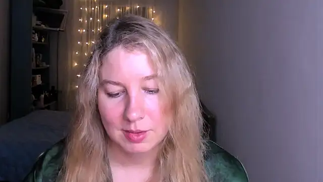 NancySanders online show from April 2026 05:52:02 PM