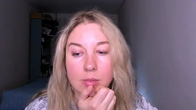 NancySanders online show from June 2026 07:40:02 PM