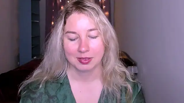 NancySanders online show from July 2026 08:20:01 PM