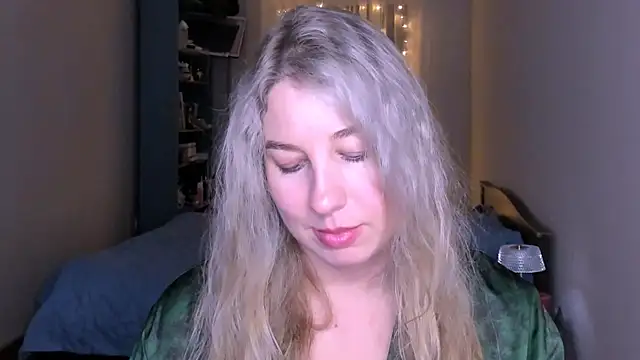 NancySanders online show from May 2026 07:19:02 PM
