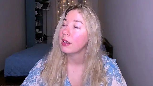 NancySanders online show from June 2026 07:12:02 PM