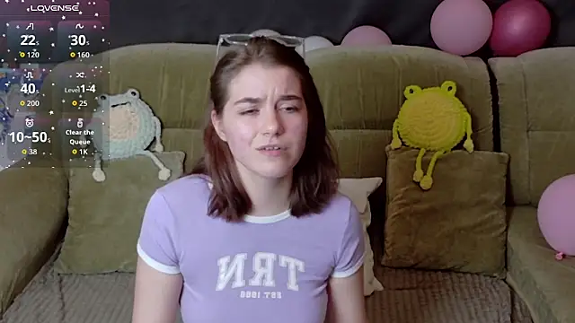 ElzaBlis online show from March 2026 04:18:02 PM