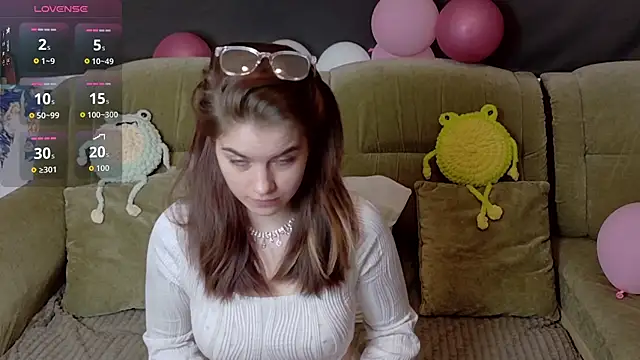 ElzaBlis online show from February 2026 01:00:01 PM