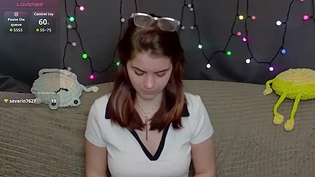 Snapshot of ElzaBlis chatting on December 2025 02:55:01 PM ElzaBlis online show from December 2025 02:55:01 PM