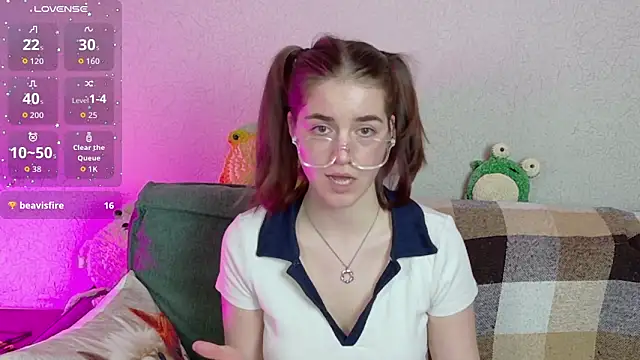 Snapshot of ElzaBlis chatting on May 2026 03:14:02 PM ElzaBlis online show from May 2026 03:14:02 PM
