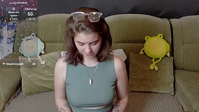 ElzaBlis online show from April 2026 03:18:02 PM