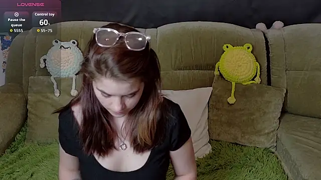 ElzaBlis online show from February 2026 04:25:02 PM