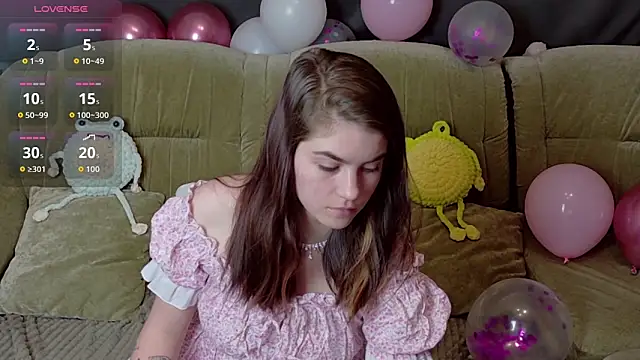 ElzaBlis online show from February 2026 03:01:01 PM