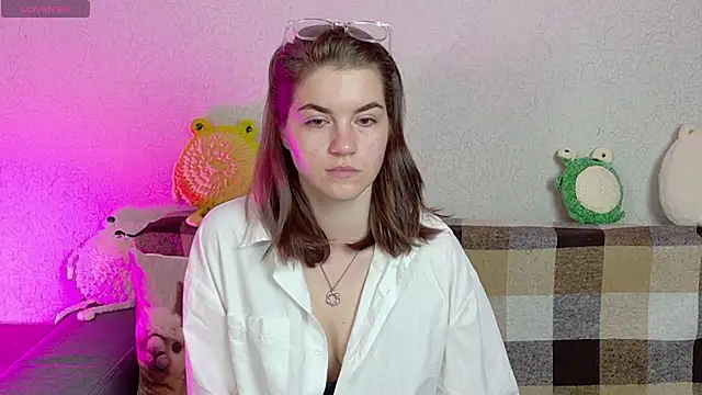 Snapshot of ElzaBlis chatting on June 2026 01:22:01 PM ElzaBlis online show from June 2026 01:22:01 PM