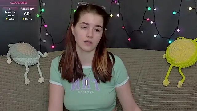 ElzaBlis online show from January 2026 02:56:02 PM