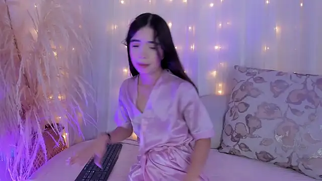 Snapshot of arianna_cox__ chatting on November 2025 08:35:02 PM arianna cox online show from November 2025 08:35:02 PM