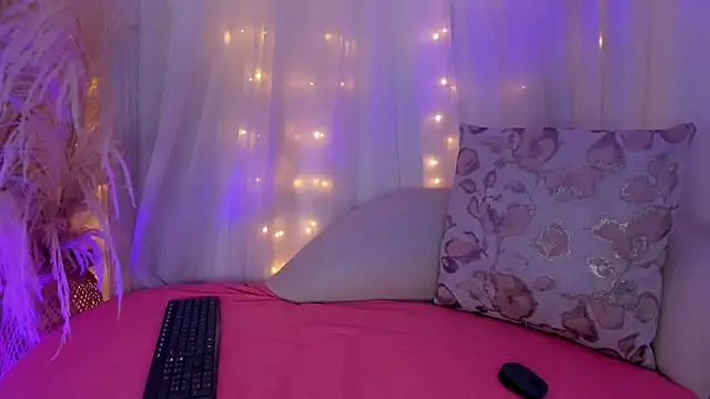 Snapshot of arianna_cox__ chatting on October 2025 08:19:02 PM arianna cox online show from October 2025 08:19:02 PM