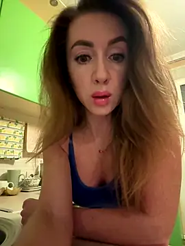 MarinaDiva11 74 online show from October 2025 08:32:02 PM