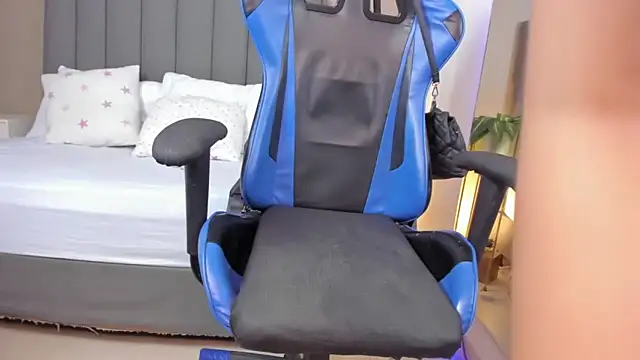 anagil  online show from March 2026 01:39:01 PM