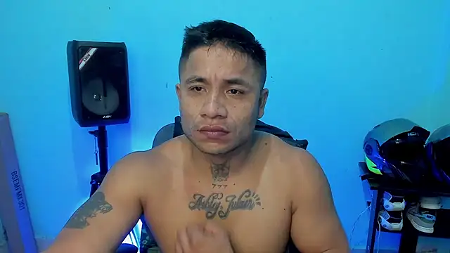 zeus 7777 online show from April 2026 10:49:02 PM