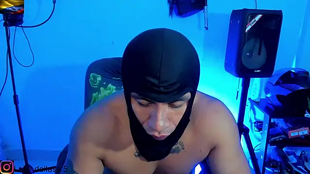 zeus 7777 online show from January 2026 10:41:02 AM