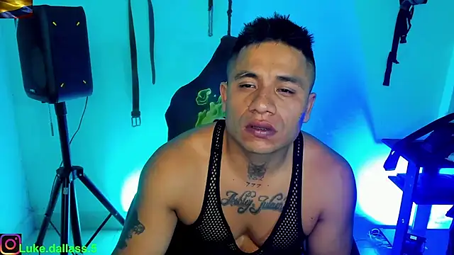 zeus 7777 online show from December 2025 08:35:02 PM