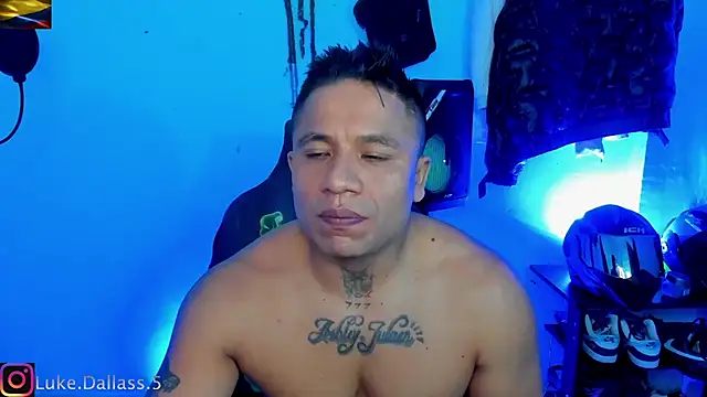 zeus 7777 online show from February 2026 11:08:02 AM