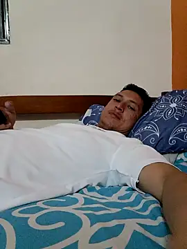 Snapshot of Franswat95 chatting on September 2025 12:00:01 AM Franswat95 online show from September 2025 12:00:01 AM