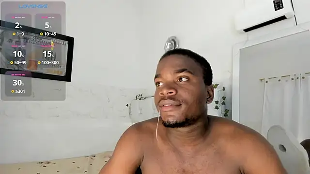 Snapshot of eduward_carter chatting on June 2026 09:58:01 PM eduward carter online show from June 2026 09:58:01 PM