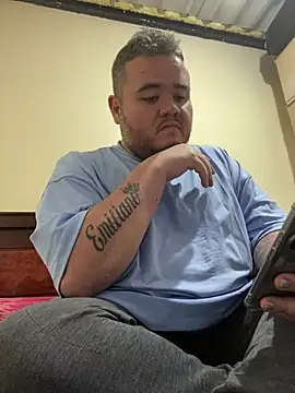 Chimbo-1996 online show from January 2026 07:43:02 PM