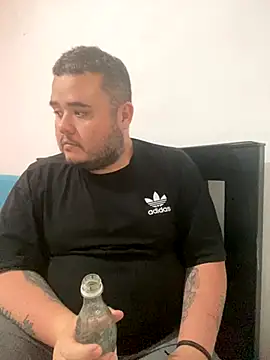 Chimbo-1996 online show from October 2025 09:46:01 PM