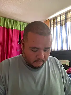 Chimbo-1996 online show from April 2026 08:10:02 PM