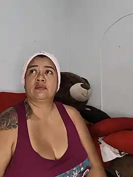 NARNYALABELLA online show from May 2026 10:29:01 PM
