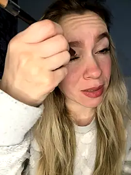 BritgetPsychol online show from November 2025 02:27:01 AM