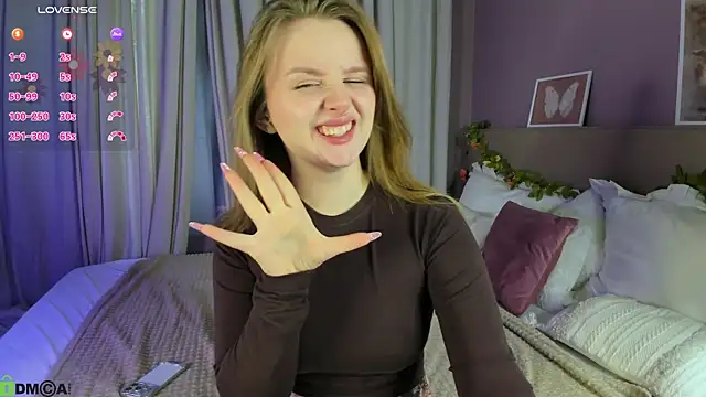 Snapshot of Rina_Panic chatting on May 2026 01:04:01 AM Rina Panic online show from May 2026 01:04:01 AM