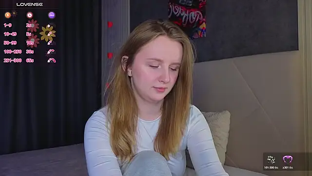 Snapshot of Rina_Panic chatting on May 2026 03:09:01 PM Rina Panic online show from May 2026 03:09:01 PM