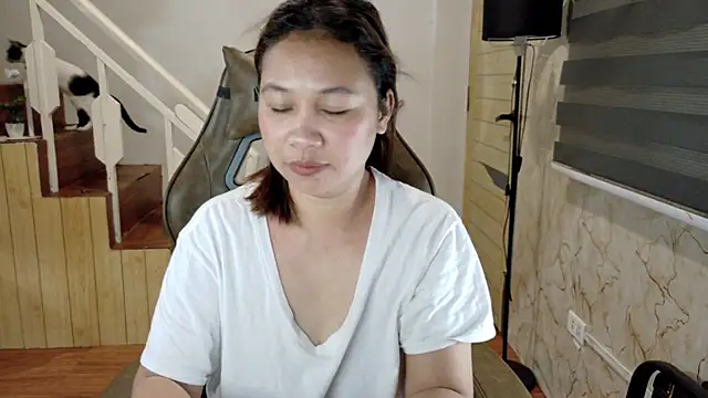 sweet-candy07 online show from October 2025 10:22:02 PM