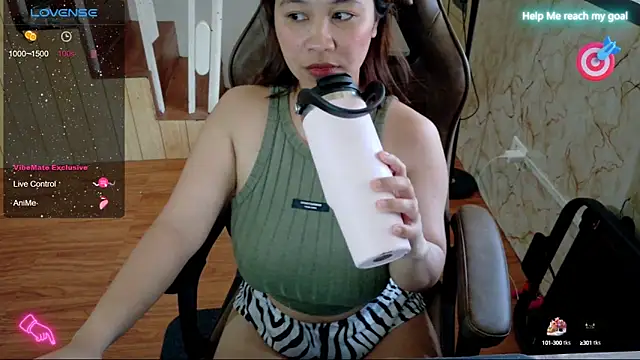 sweet-candy07 online show from October 2025 03:43:01 AM