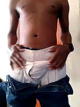 1Mrchase93 online show from June 2026 06:13:02 AM