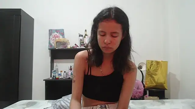 nathaly jones  online show from June 2026 12:27:01 PM