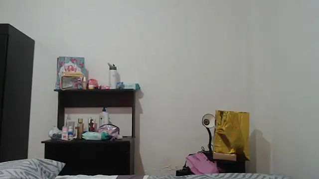 nathaly jones  online show from May 2026 12:22:02 PM