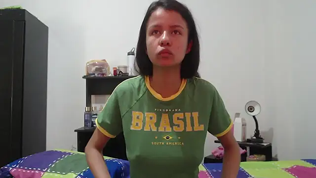 nathaly jones  online show from July 2026 01:10:02 PM