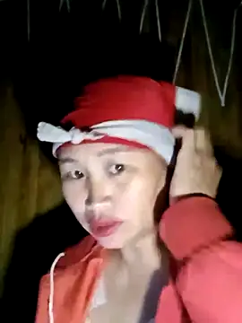 maple694 online show from September 2025 01:06:01 PM