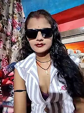 Snapshot of Maya_bhoji chatting on September 2025 03:11:01 PM Maya bhoji online show from September 2025 03:11:01 PM