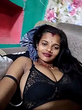 Snapshot of Maya_bhoji chatting on November 2025 12:44:01 AM Maya bhoji online show from November 2025 12:44:01 AM